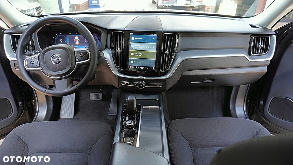 Volvo XC 60 B4 B Momentum Pro - 14