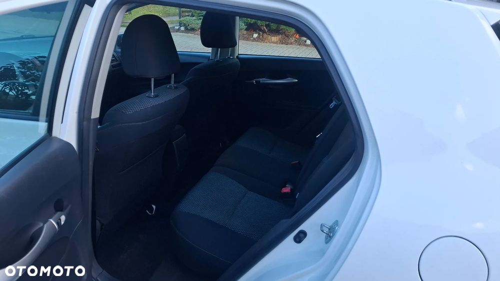 Toyota Auris 1.6 Edition - 8