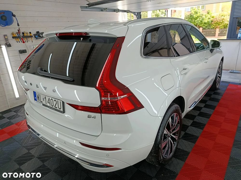 Volvo XC 60 B4 D Plus Bright - 2