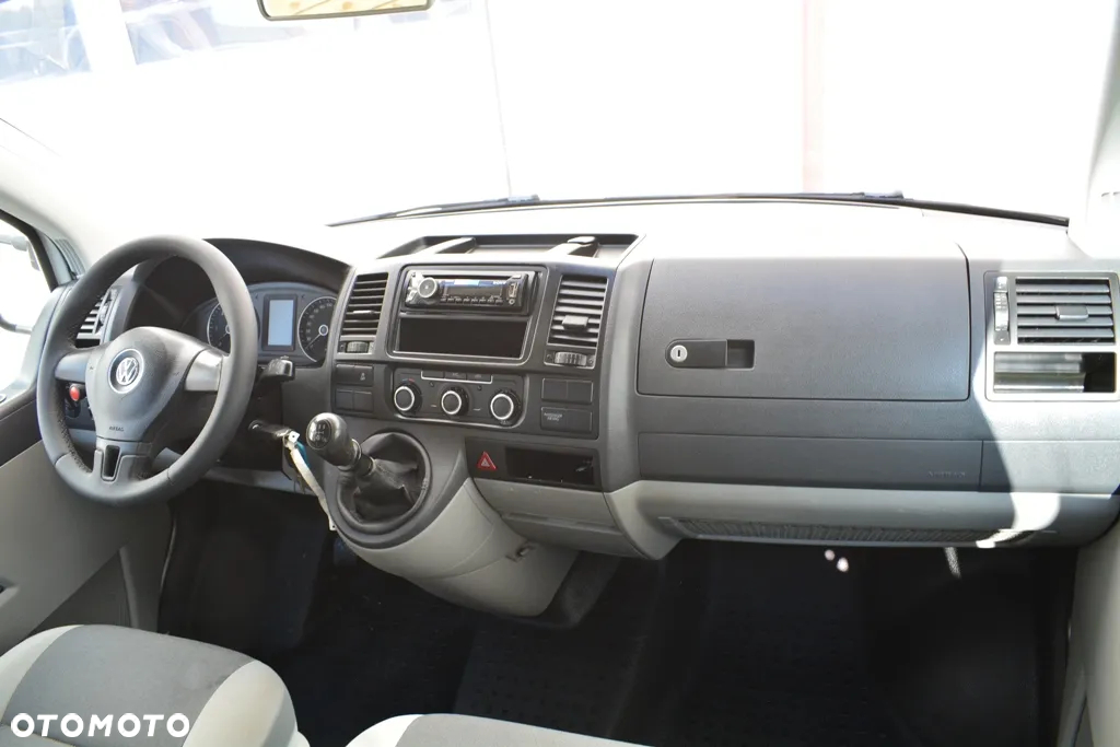 Volkswagen TRANSPORTER T5 LIFT 140KM - 23