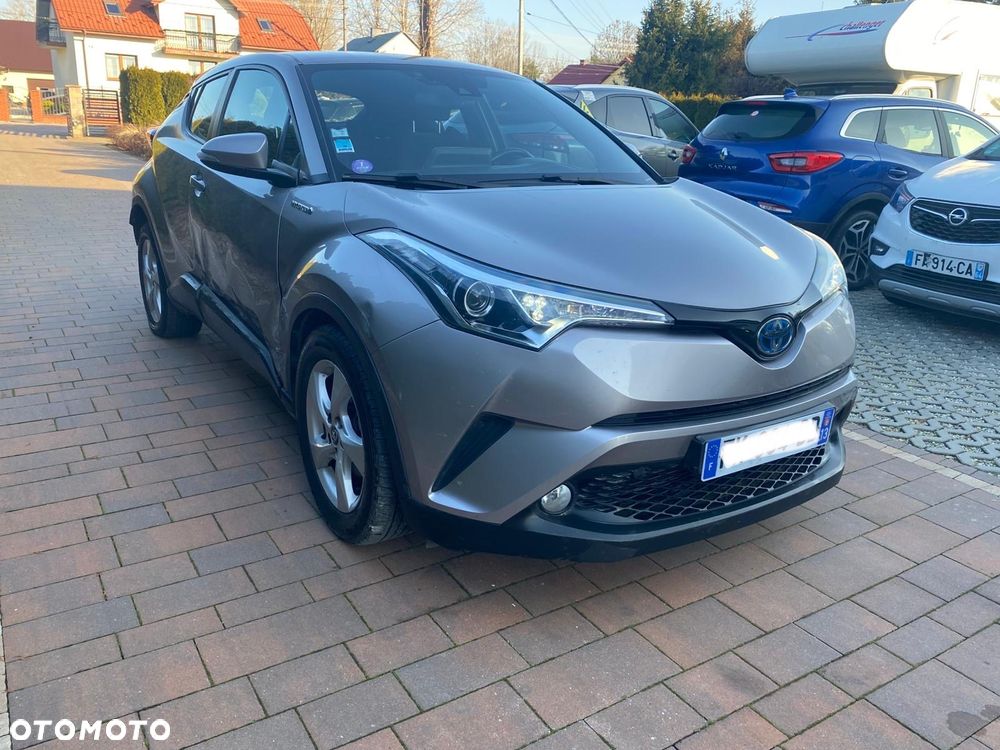 Toyota C-HR - 11