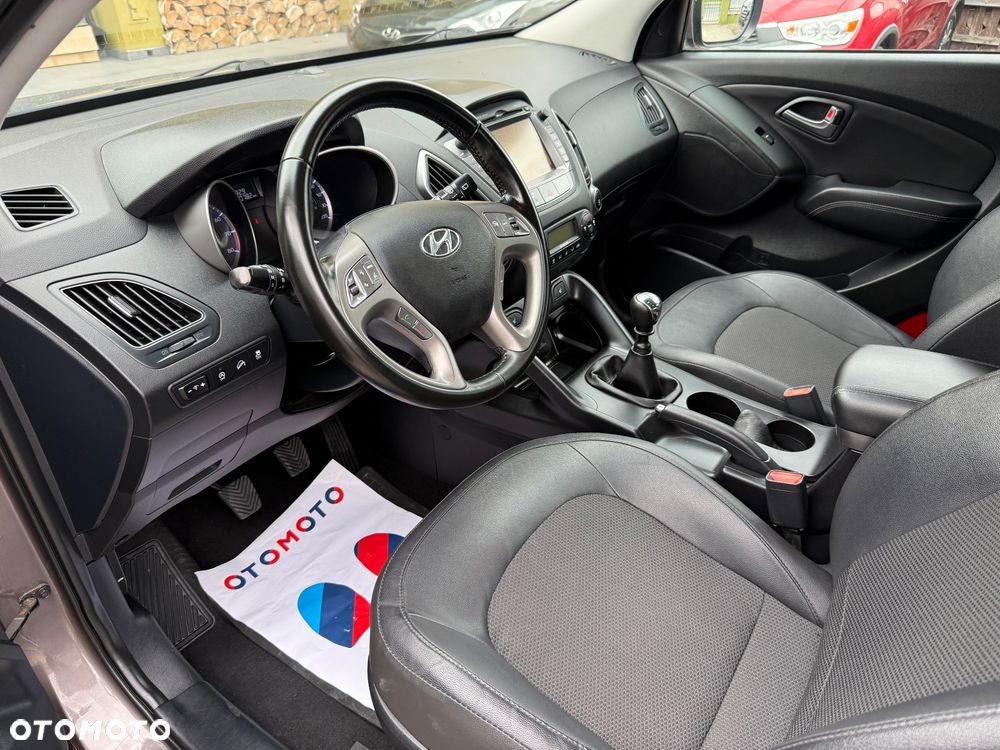 Hyundai ix35 - 13