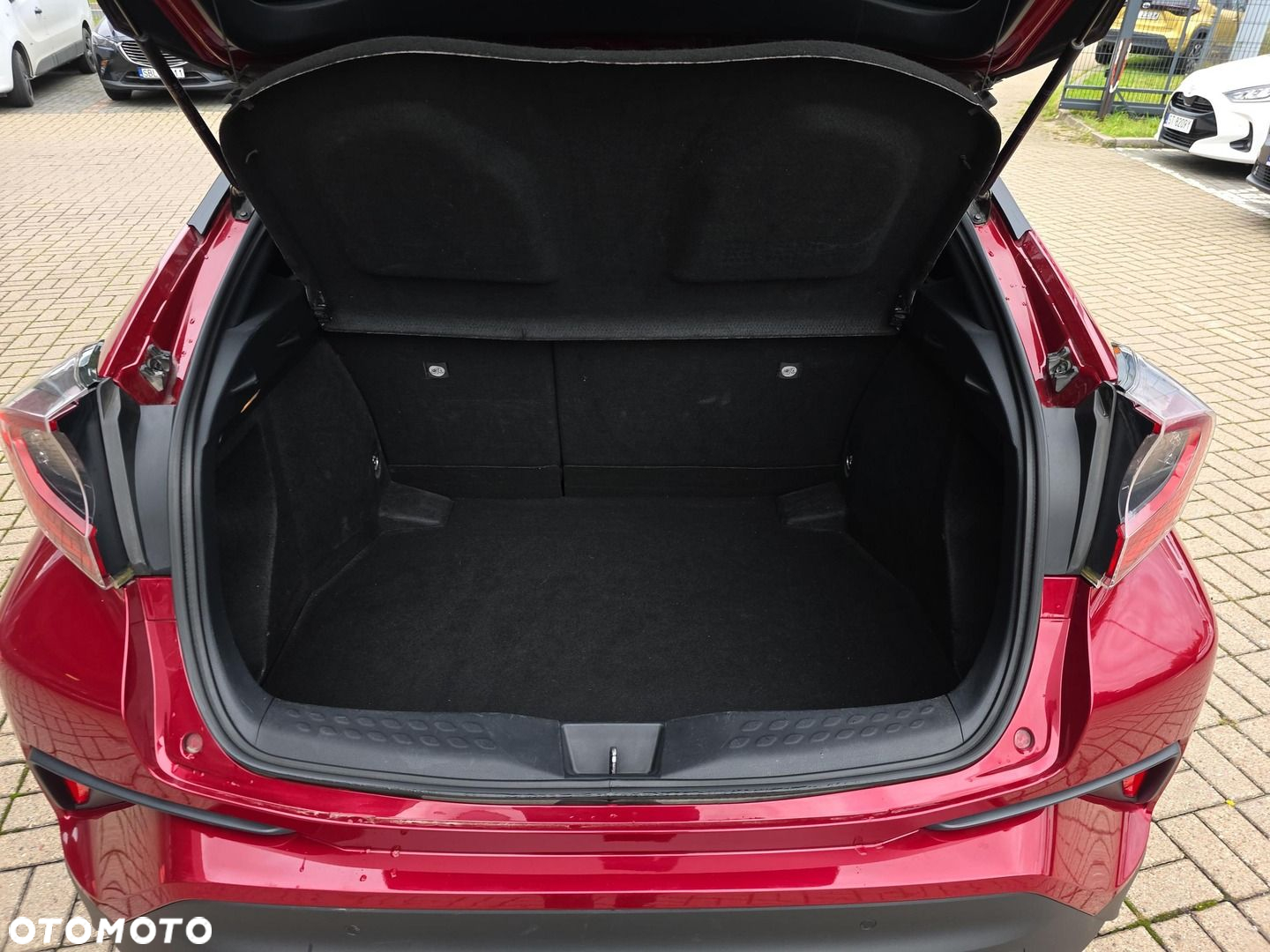 Toyota C-HR 1.8 Hybrid Selection - 12