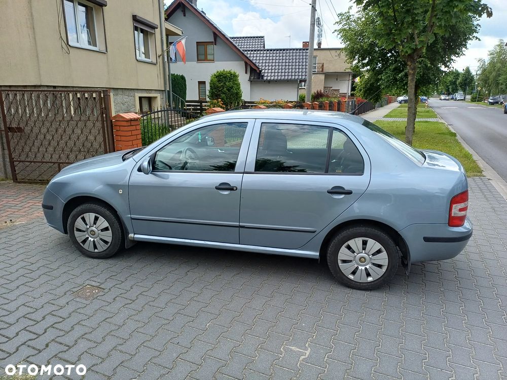 Skoda Fabia 1.2 HTP Ambiente - 1
