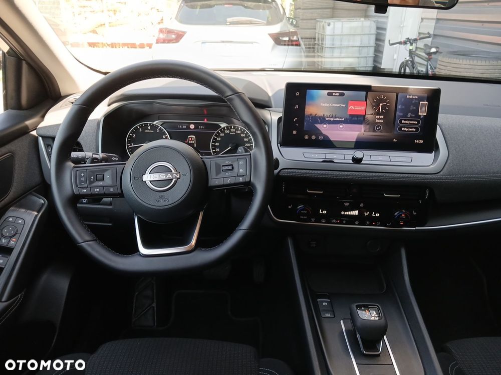 Nissan Qashqai 1.3 DIG-T mHEV Acenta Xtronic - 16