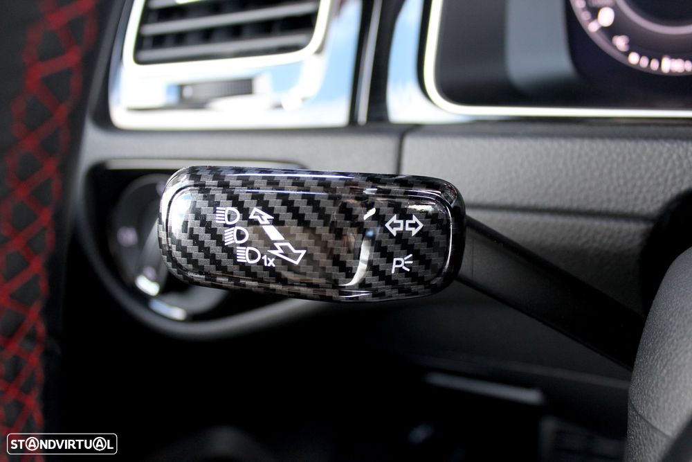 VW Golf 2.0 TSI GTI DSG - 27