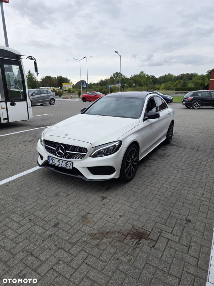 Mercedes-Benz Klasa C AMG 43 4-Matic - 1