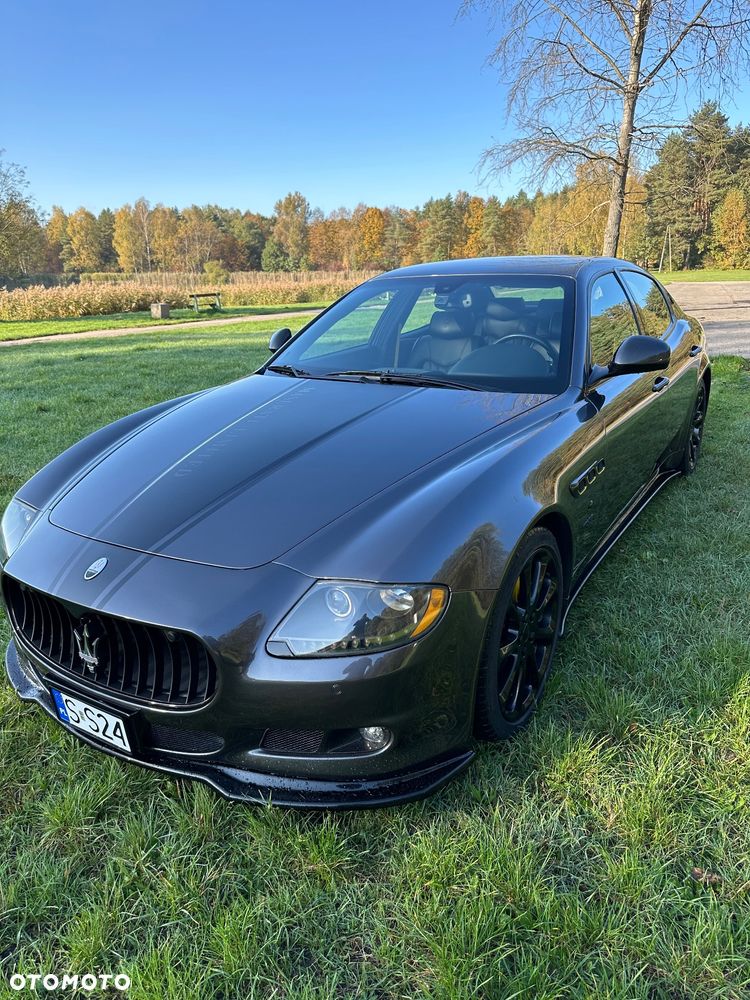 Maserati Quattroporte - 25