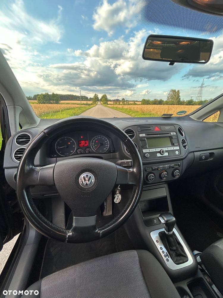 Volkswagen Golf Plus 1.9 TDI DPF Cross DSG - 12