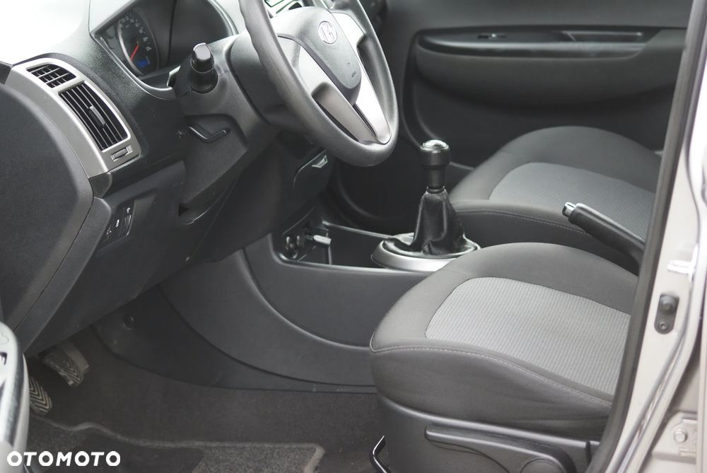 Hyundai i20 - 5