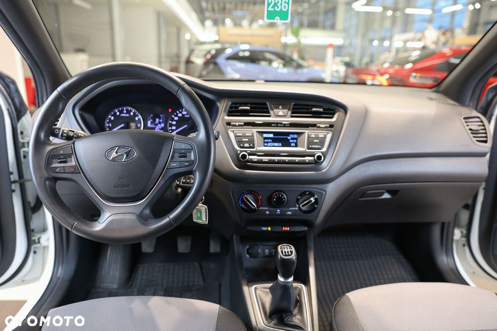 Hyundai i20 1.2 Fresh - 6