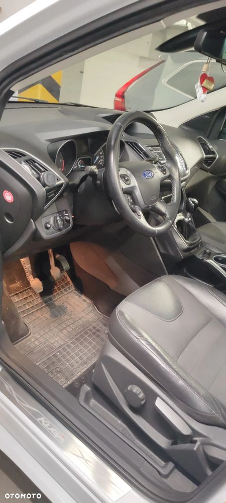 Ford Kuga 2.0 TDCi 2x4 Individual - 8