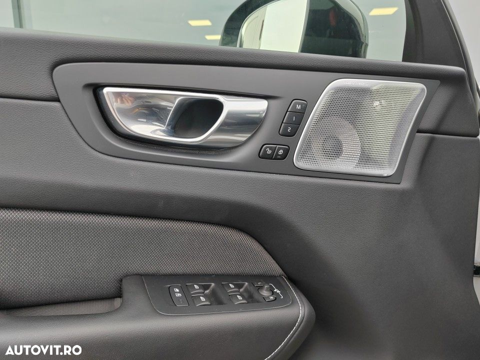 Volvo XC 60 - 29