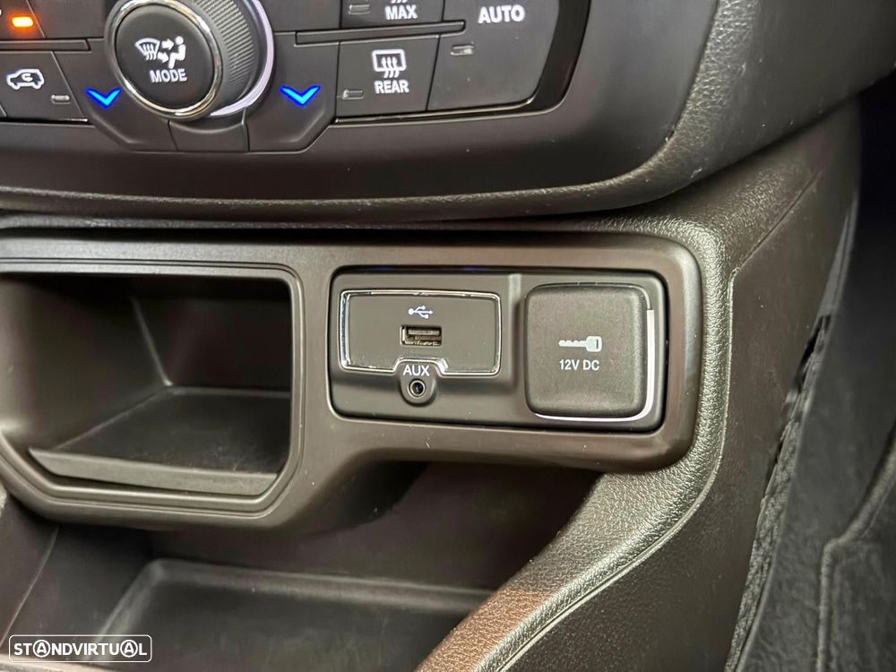 Jeep Renegade 1.0 T Limited - 12