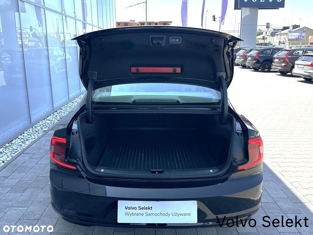 Volvo S90 - 31