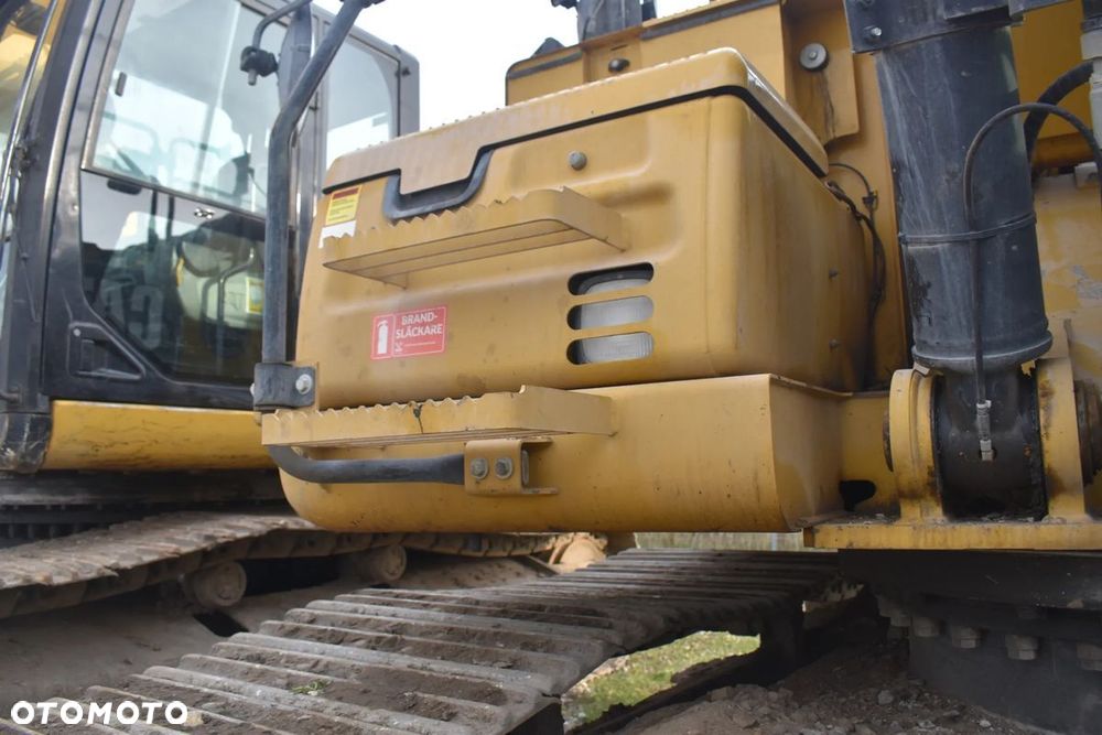Caterpillar 326FL - 22