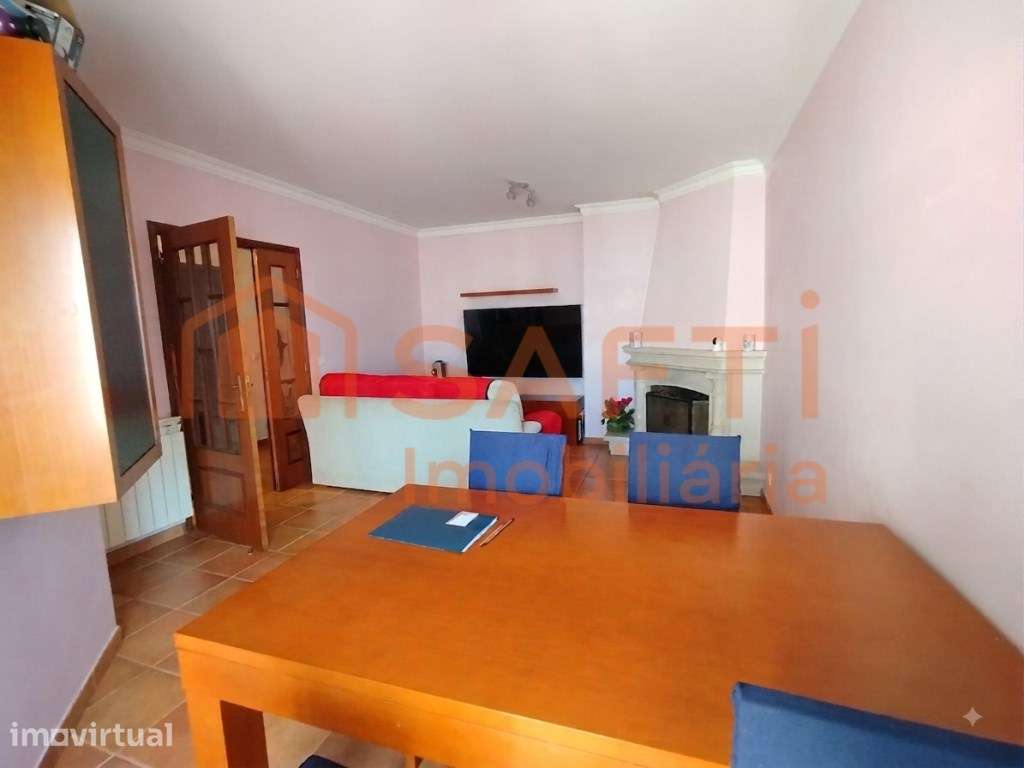 Apartamento T2+1 Duplex com Terraço e Garagem - Grande imagem: 3/22