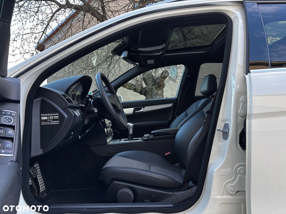 Mercedes-Benz Klasa C 180 Kompressor Avantgarde - 8