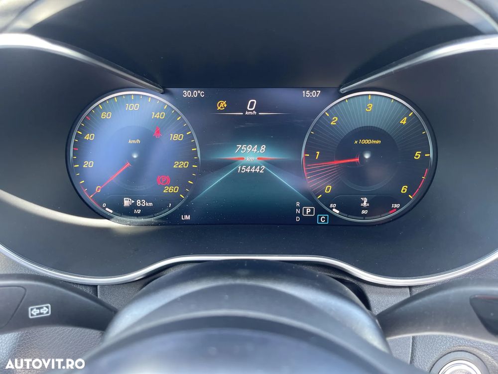 Mercedes-Benz C 220 d 4MATIC 9G-TRONIC AMG Line - 13
