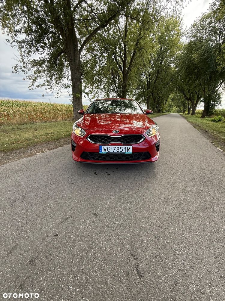Kia Ceed 1.6 CRDi (48V Mild-Hybrid) Platinum - 3
