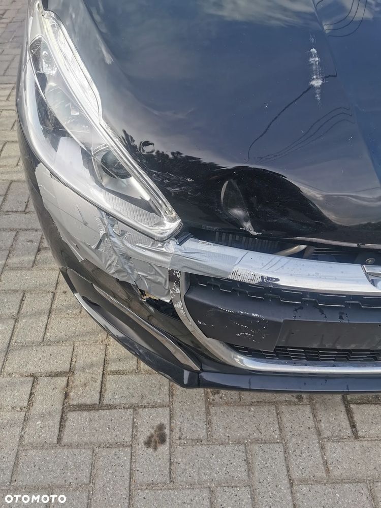 Peugeot 208 BlueHDi 100 Active Pack - 10