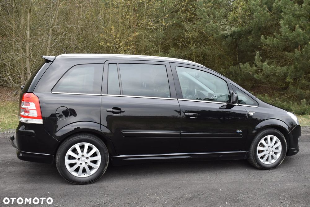 Opel Zafira 1.8 Sport - 16