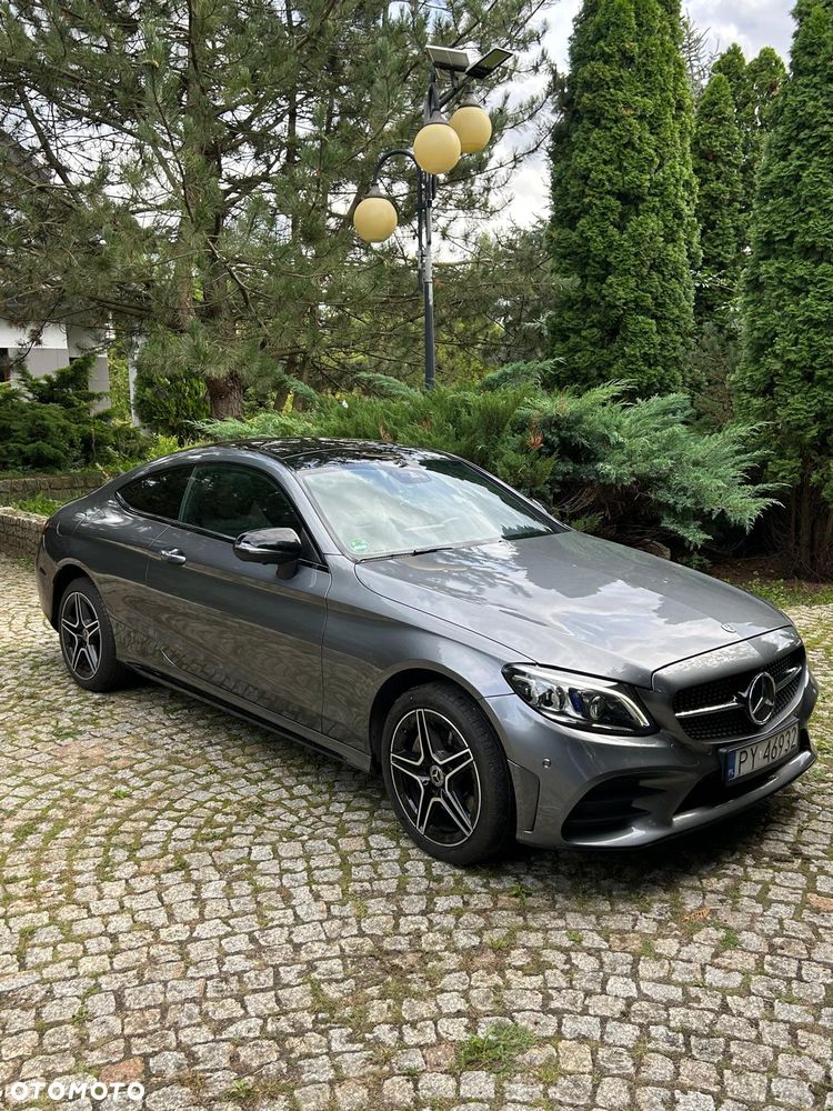 Mercedes-Benz Klasa C 300 9G-TRONIC - 1