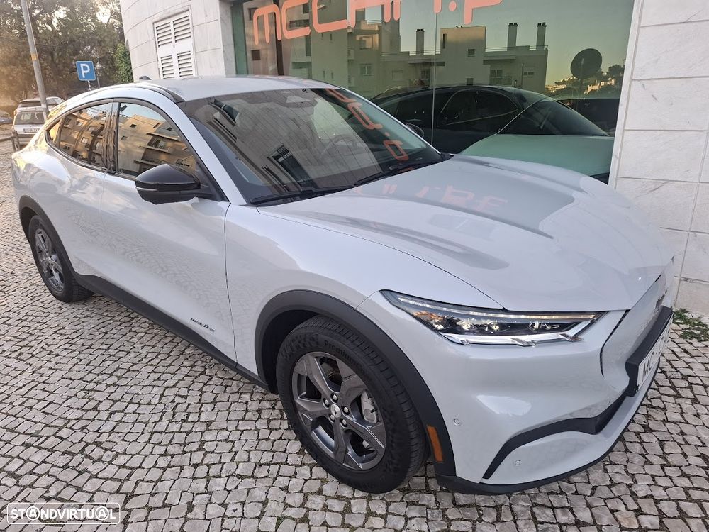 Ford Mustang Mach-E Premium - 53