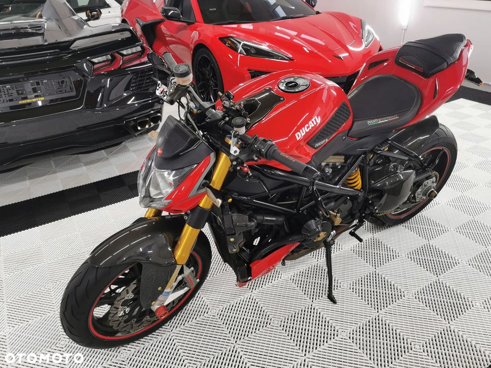 Ducati Streetfighter 1098 - 4