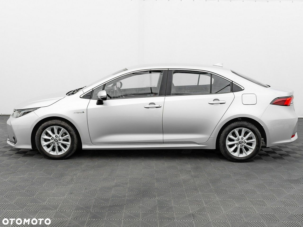 Toyota Corolla 1.8 Hybrid Comfort - 10