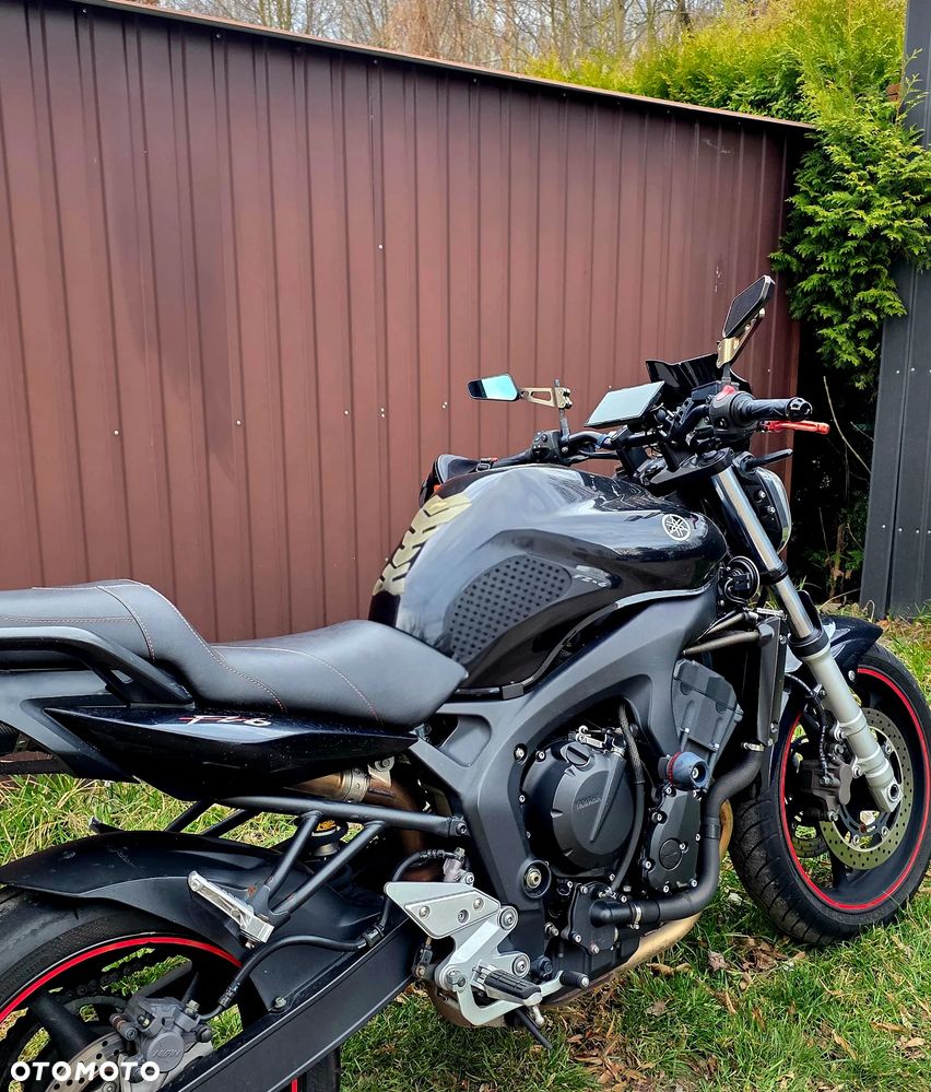 Yamaha FZ6 - 2