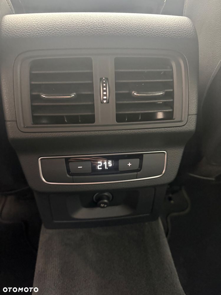 Audi Q5 Sportback - 23