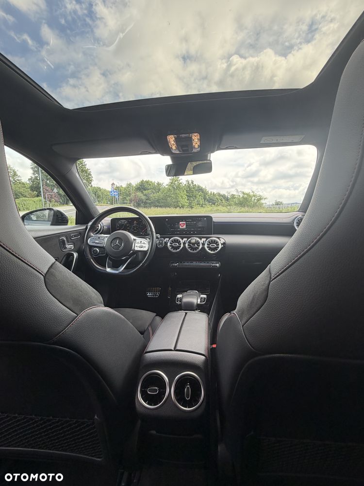 Mercedes-Benz Klasa A 180 d AMG Line 7G-DCT - 17