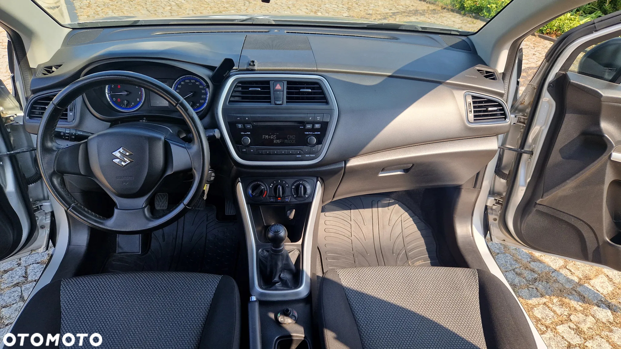 Suzuki SX4 S-Cross - 29