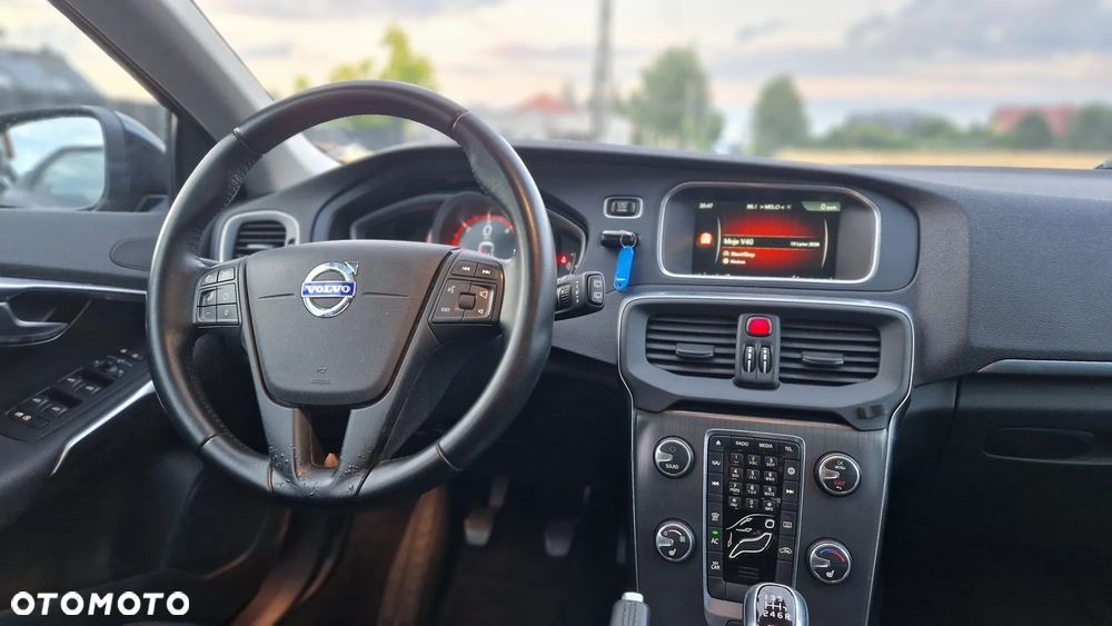 Volvo V40 - 12