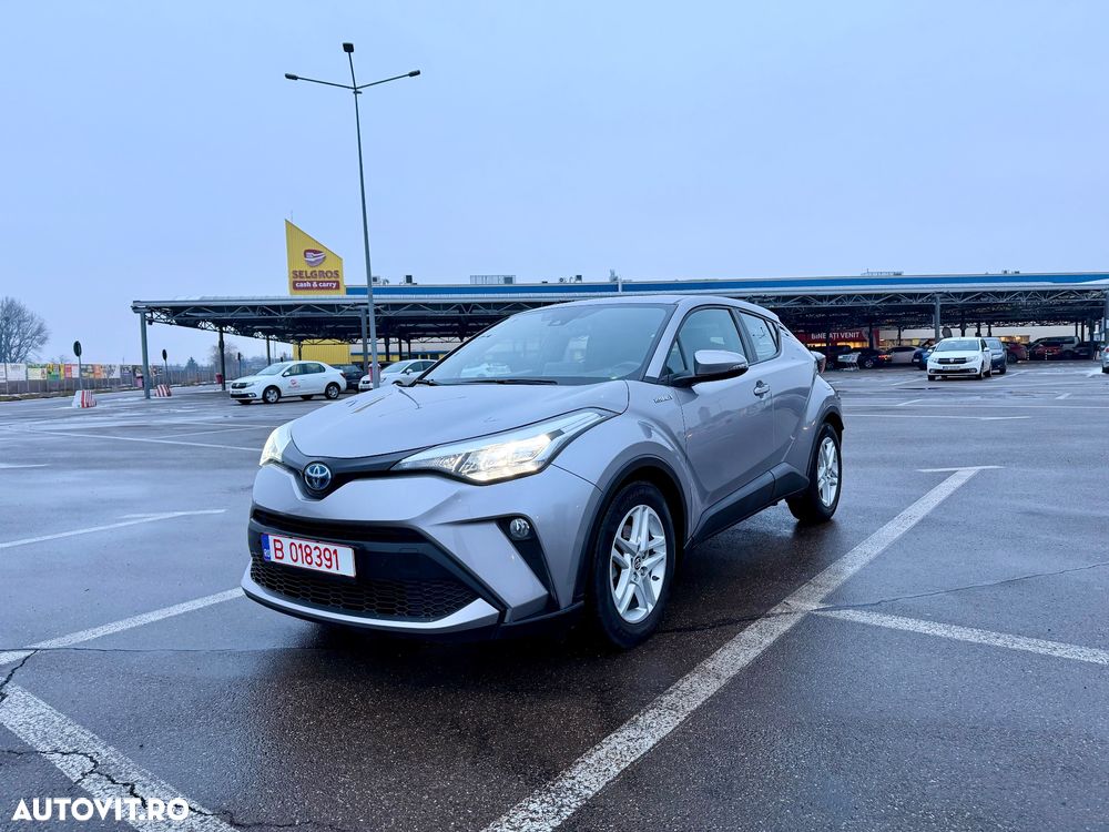 Toyota C-HR 2.0 Business-Edition - 2