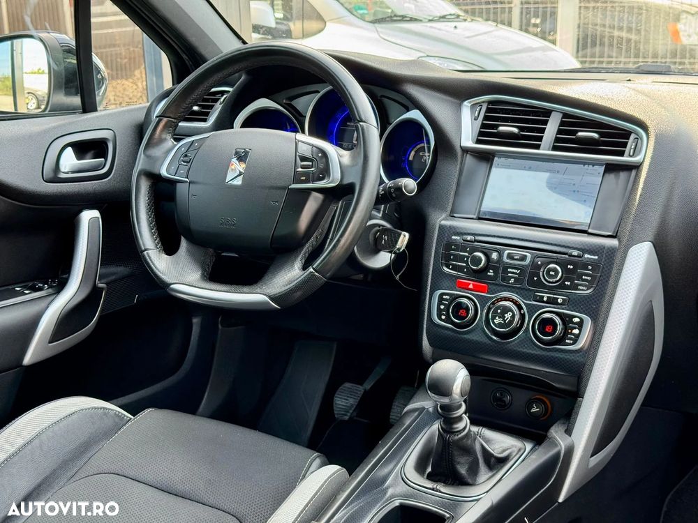 Citroën DS4 PureTech 130 Stop&Start Urban Show - 6