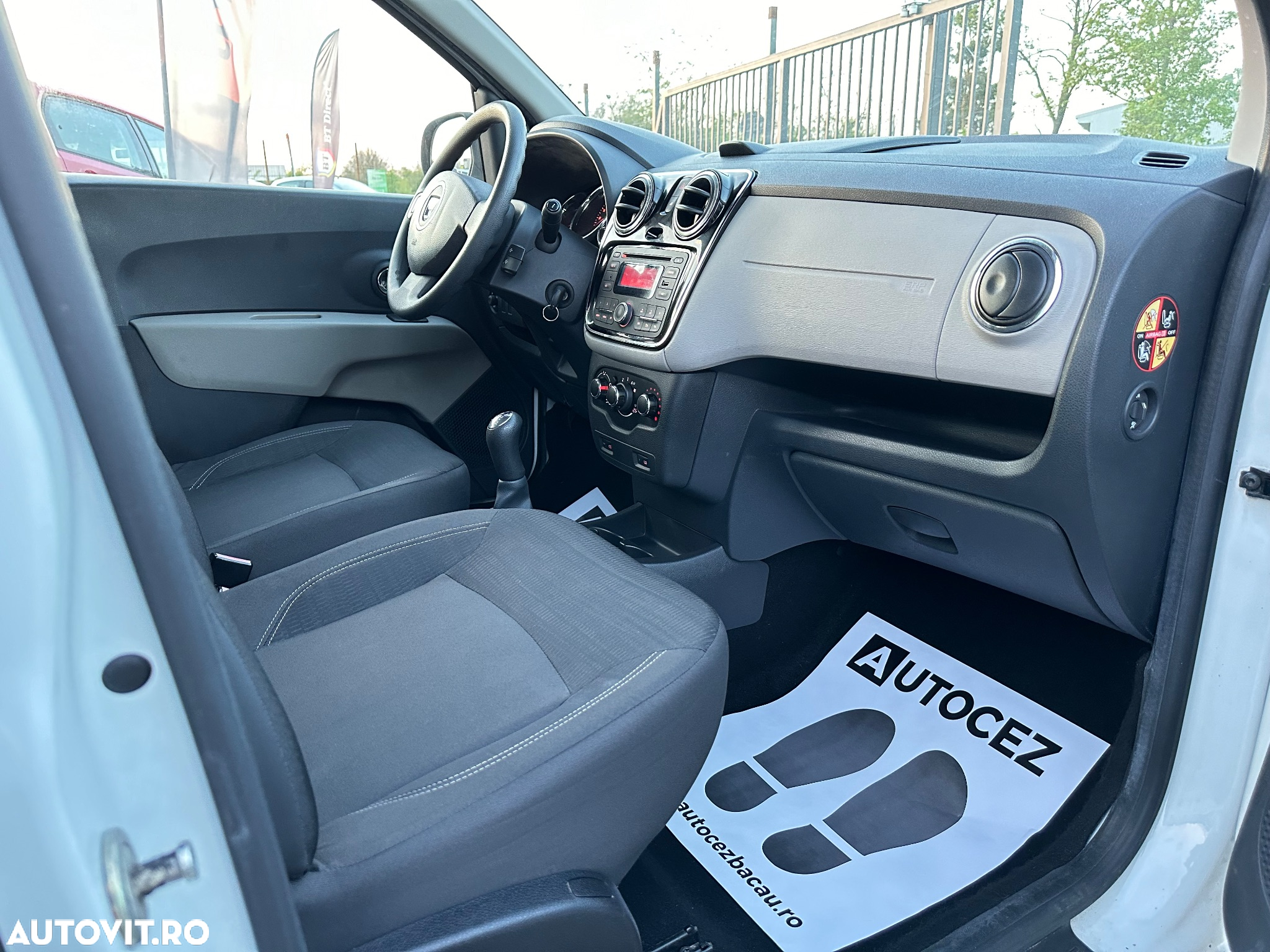 Dacia Lodgy 1.5 dCi Laureate - 9