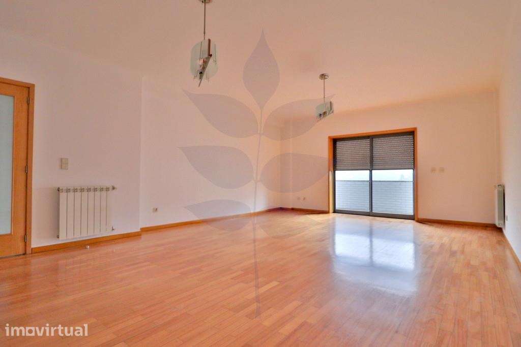 Apartamento T3 - Gualtar - Cozinha Totalmente Equipada - Grande imagem: 2/30