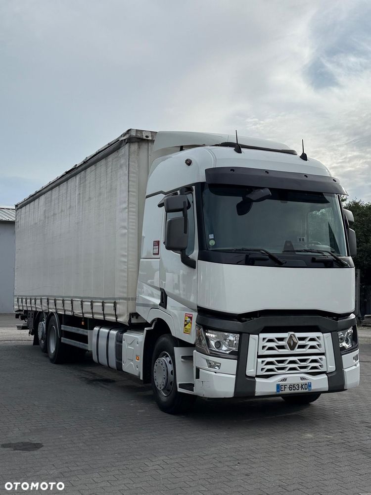Renault T380 - 12