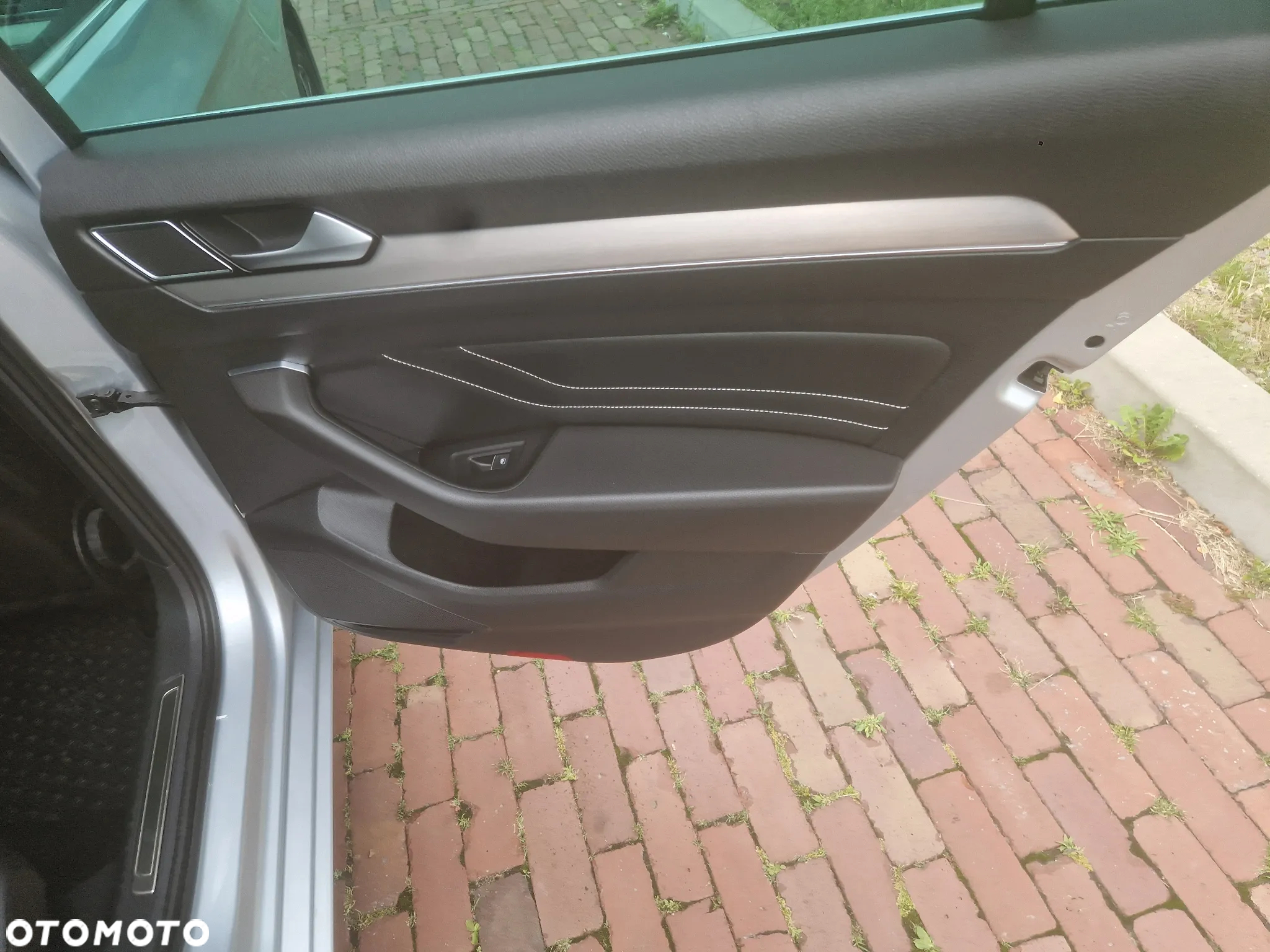 Volkswagen Passat 2.0 TDI 4Mot Elegance DSG - 20