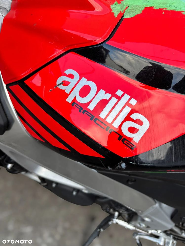 Aprilia Tuono - 11
