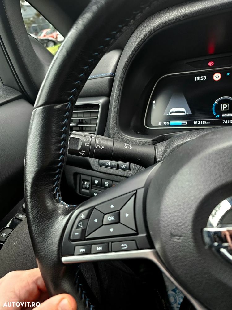 Nissan LEAF Tekna - 20