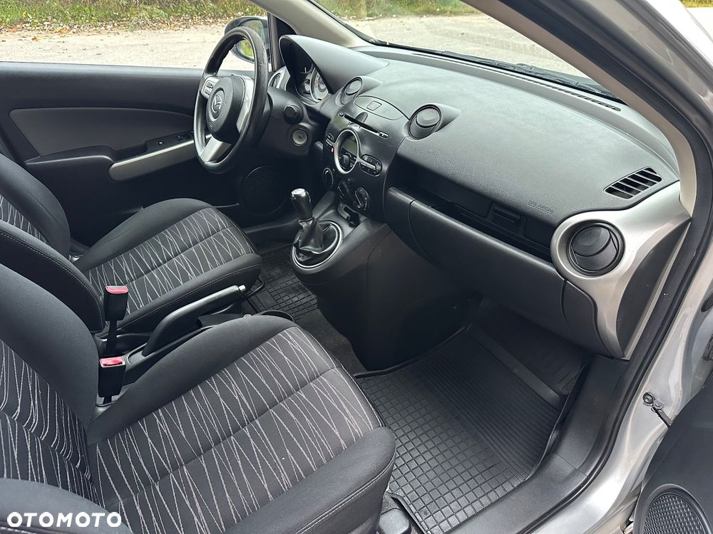 Mazda 2 1.3 Comfort - 17