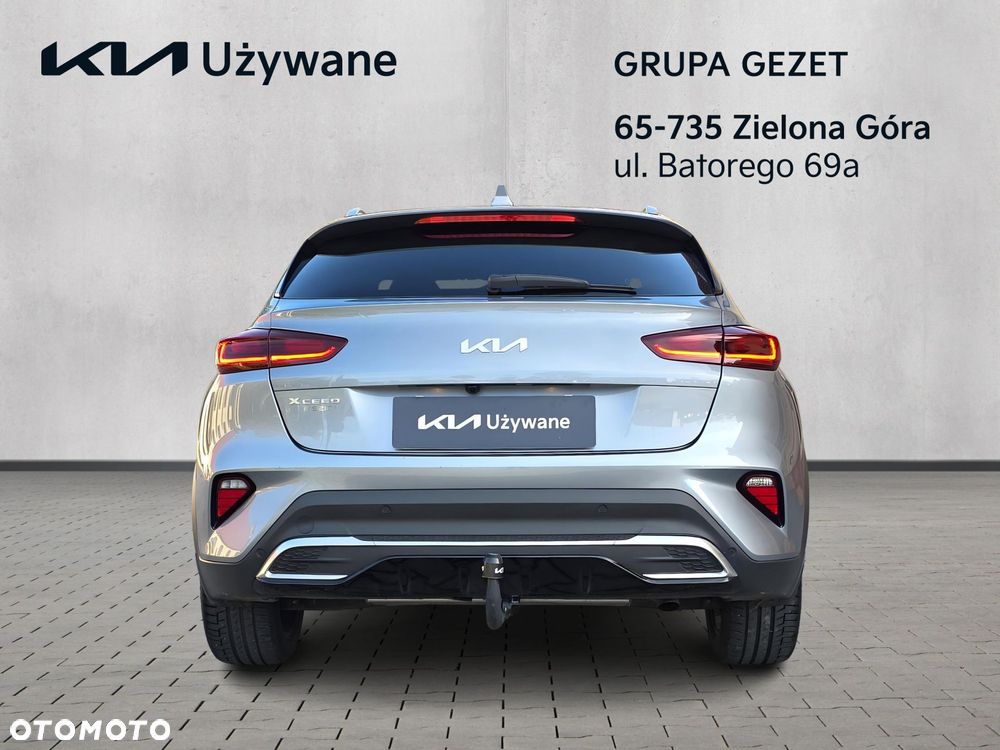 Kia XCeed 1.5 T-GDI Business Line DCT - 4