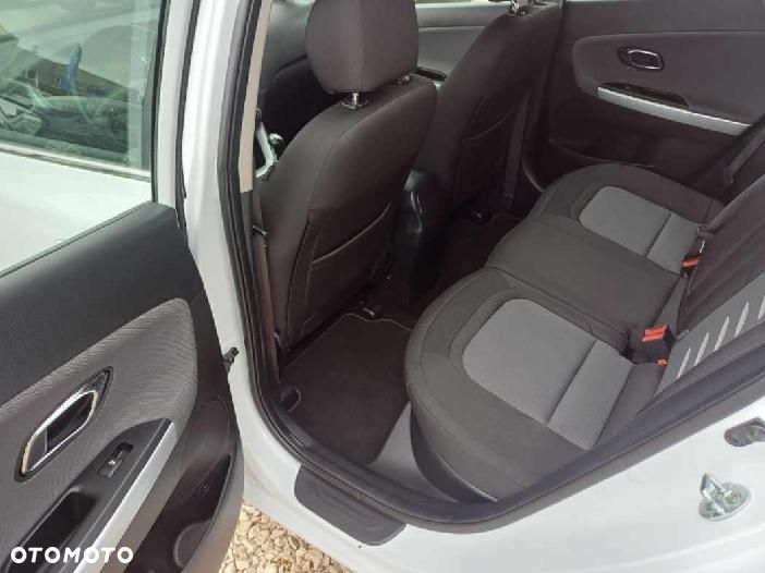 Kia Ceed 1.6 CRDi 128 Dream-Team Edition - 8