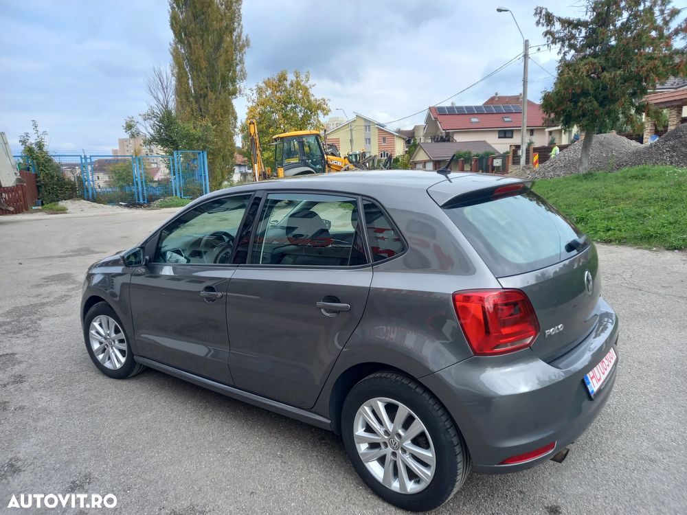 Volkswagen Polo 1.2 TSI Blue Motion Technology Comfortline - 2
