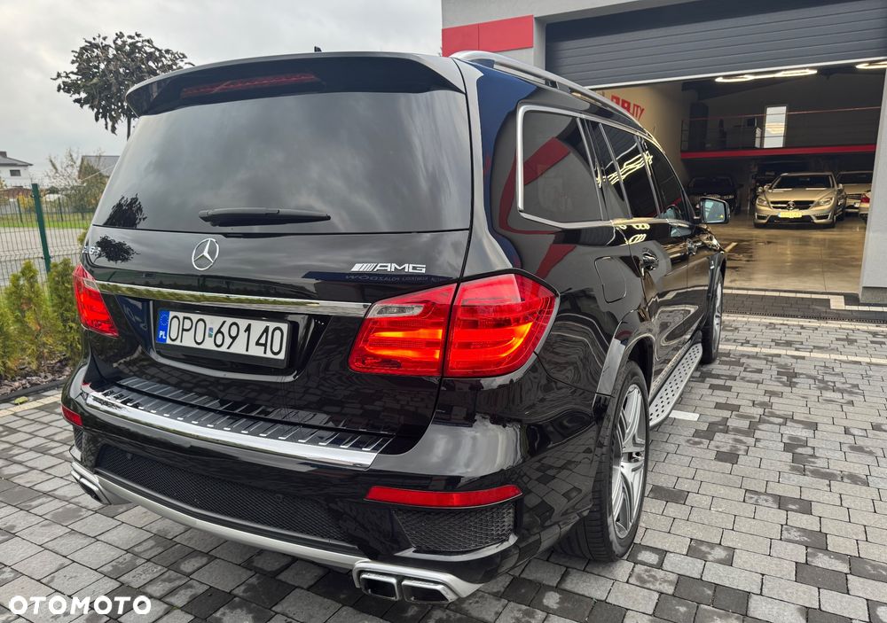 Mercedes-Benz GL 63 AMG 4Matic AMG Speedshift Plus 7G-TRONIC - 12