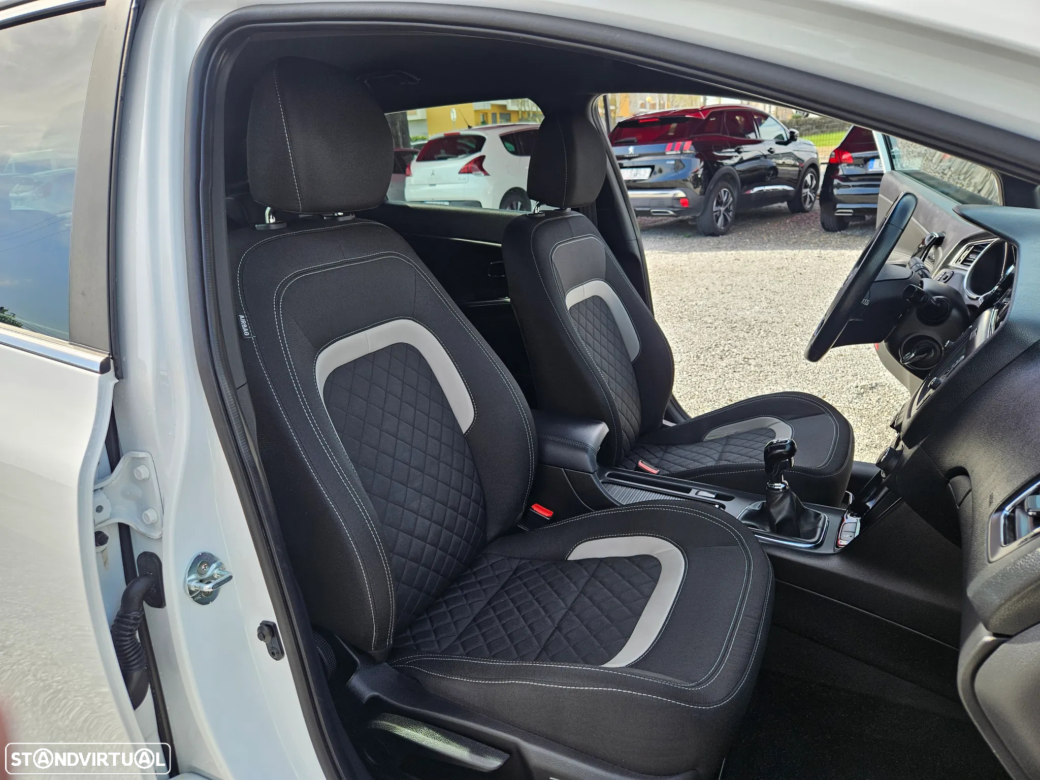 Kia Ceed SW 1.6 CRDi GT Line - 15