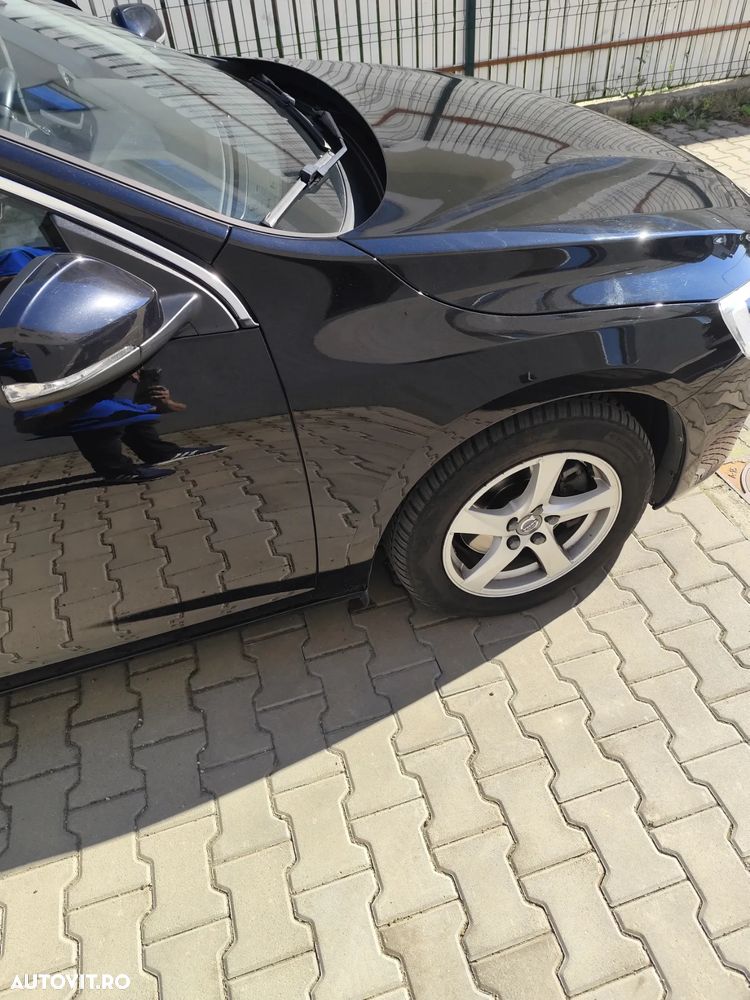 Volvo S60 D2 Basic - 16